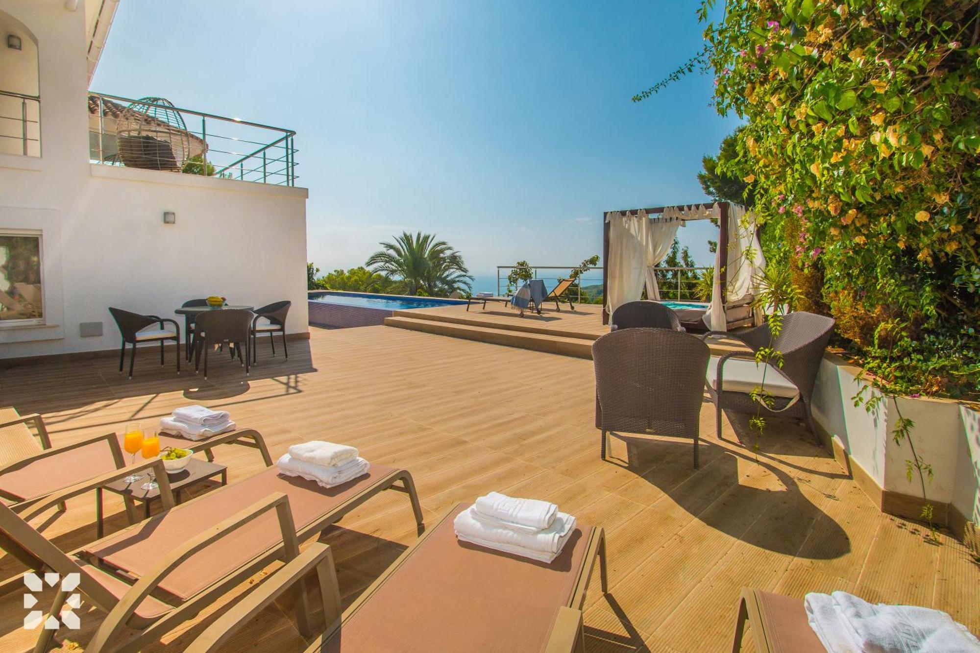 Villa La Casa Blanca By Abahana Villas ベニッサ エクステリア 写真