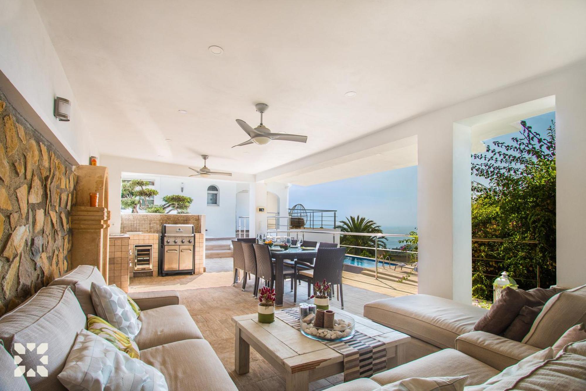 Villa La Casa Blanca By Abahana Villas ベニッサ エクステリア 写真